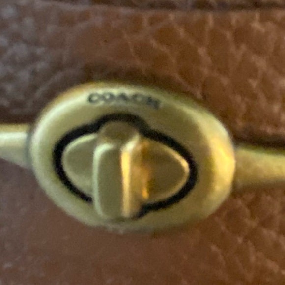 COACH MOCCASIN LOAFERS. - Picture 6 of 14